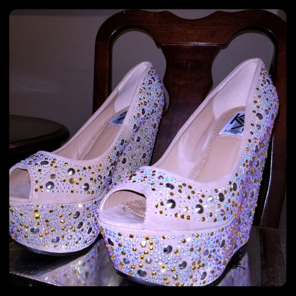 Wedge platform heels